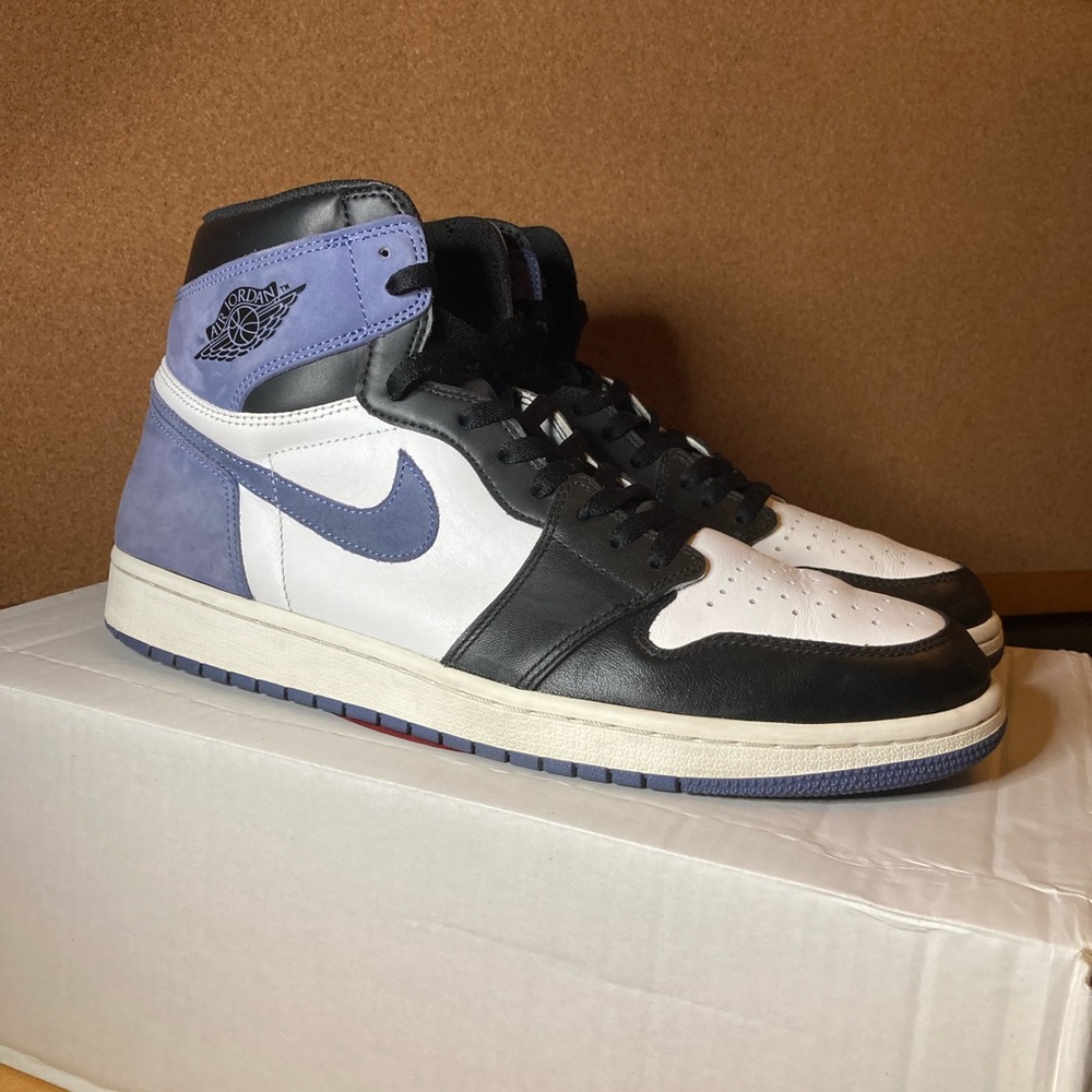 ‼️SOLD‼️NIKE AIR JORDAN RETRO 1 HIGH OG BLUE MOON